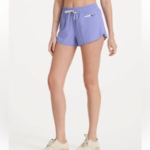 Vuori Clementine Short 2.0 - ultra violet Large